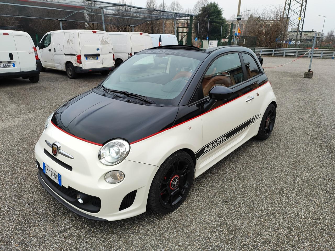 Abarth 500 C 1.4 Turbo T-Jet MTA Bicolore