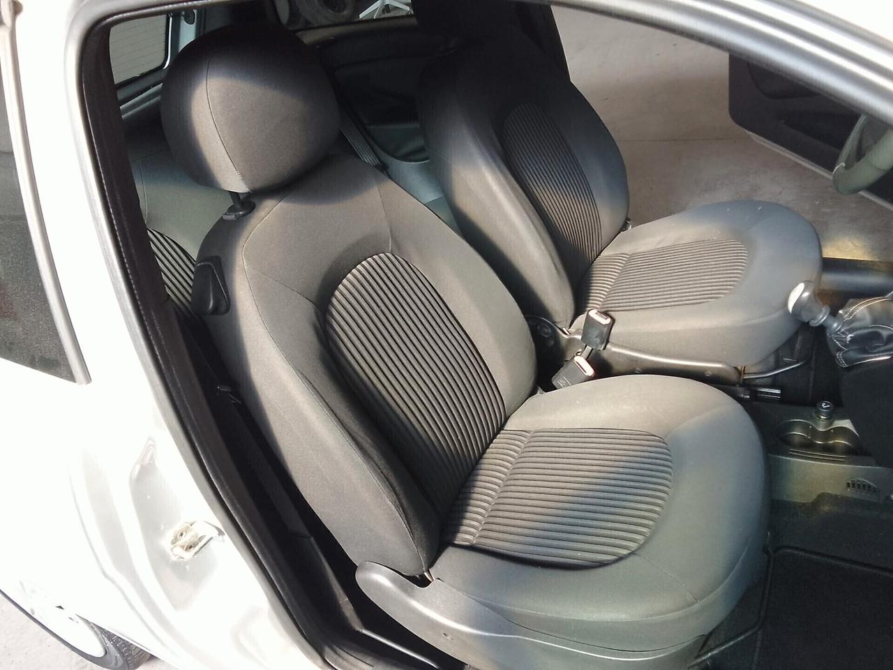 Lancia Ypsilon 1.2 Elle OK NEOPATENTATI