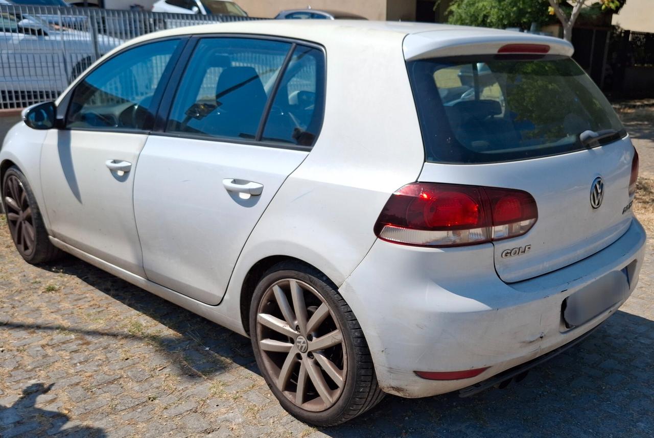 Volkswagen Golf 2.0 TDI 5p Sport tetto panoramico