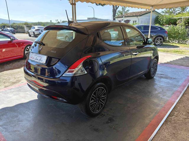 LANCIA Ypsilon 1.0 FireFly 5 porte S&S Hybrid Ecochic Gold