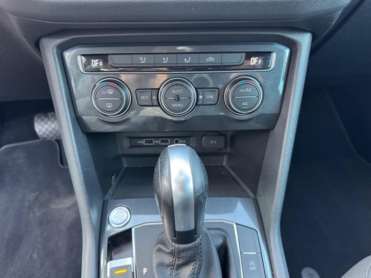 Volkswagen Tiguan 2.0 TDI SCR DSG 4MOTION Sport BMT