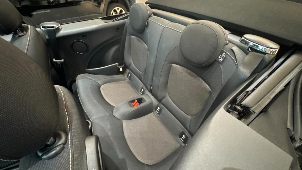 Mini 1.5 Cooper Sidewalk Edition Cabrio - 2021