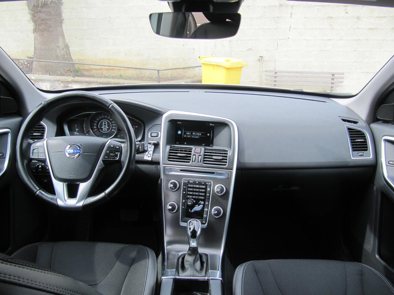 Volvo XC 60 D4 Geartronic Momentum - AUTOMATICA