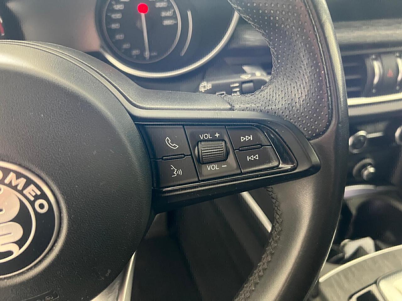 Alfa Romeo Stelvio 2.2 Turbodiesel 190 CV AT8 Q4 Ti