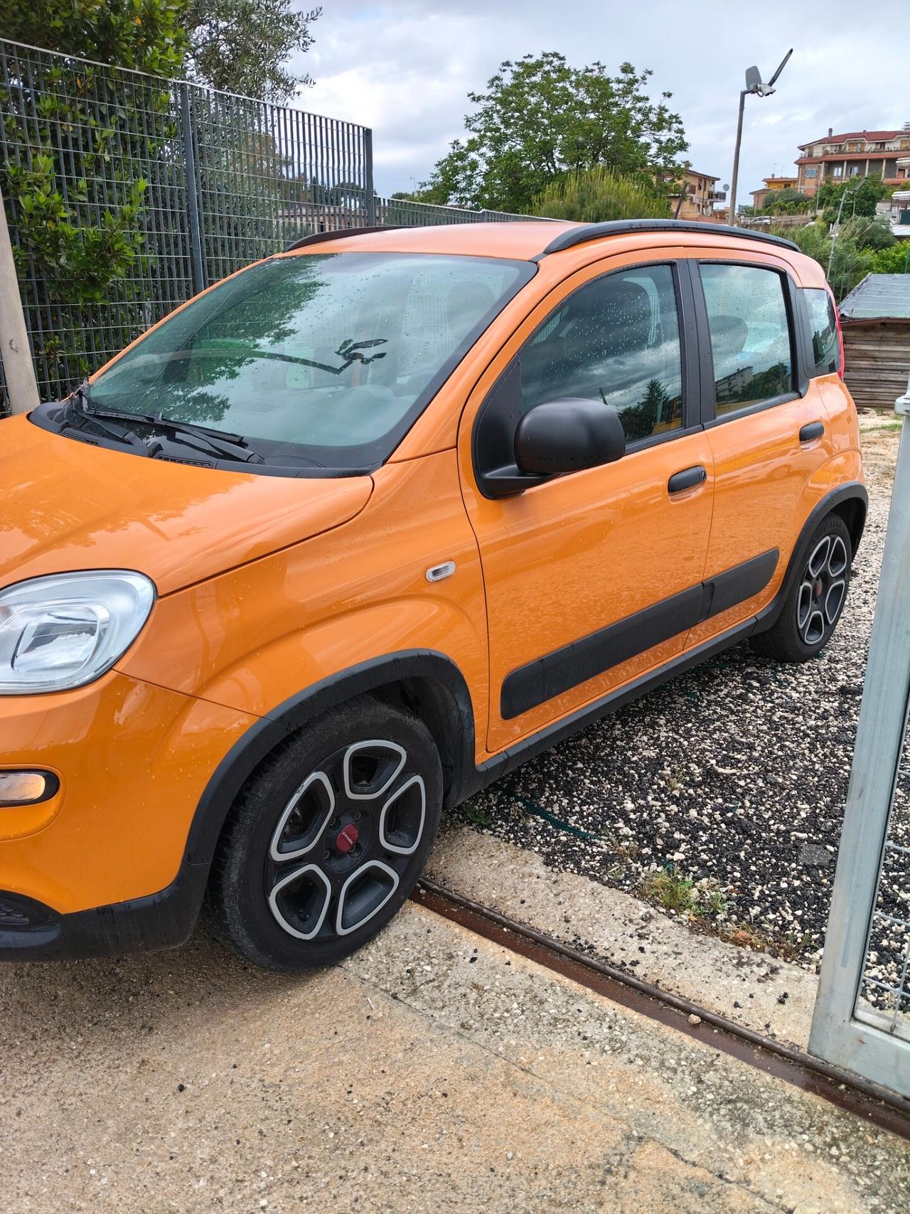 Fiat Panda 1.0 FireFly S&S Hybrid City Cross