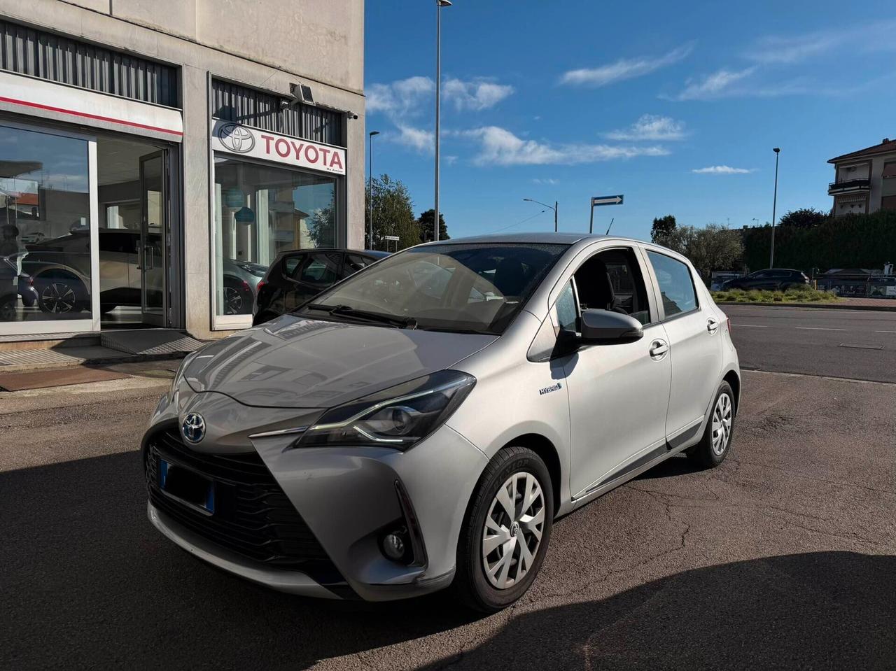 Toyota Yaris 1.5 Hybrid Active NEOPATENTATI