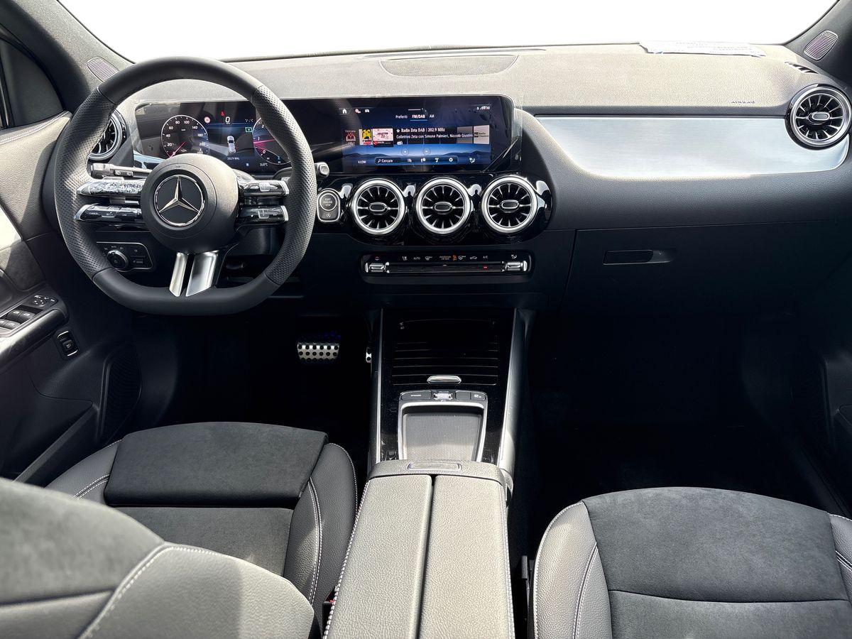 Mercedes-Benz GLA 200 d automatic