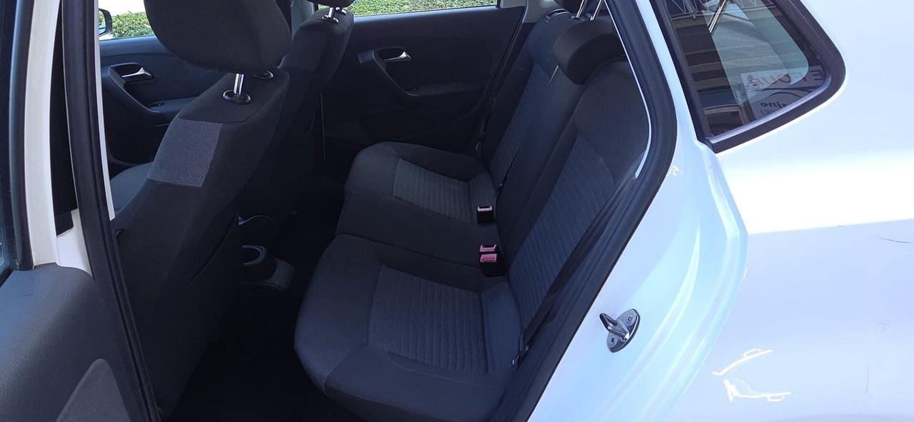 VOLKSWAGEN POLO 1.2 TDI