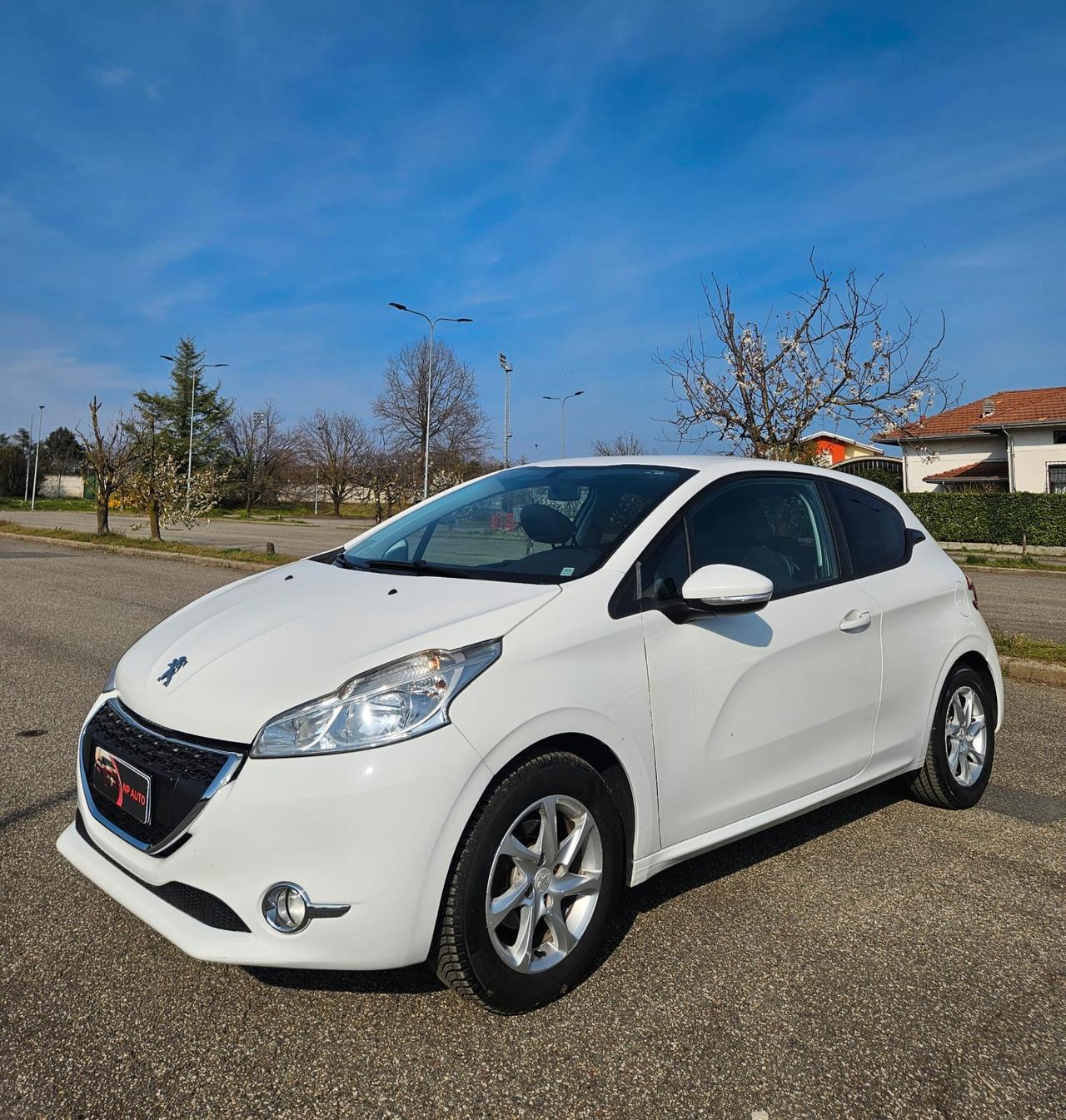 Peugeot 208 1.4 HDi NEOPATENTATI