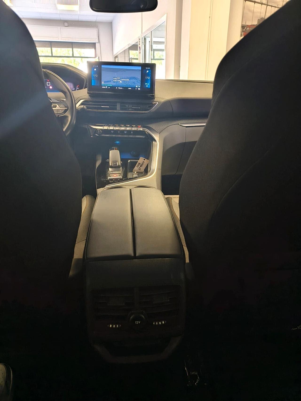 Peugeot 3008 BlueHDi 130 S&S EAT8