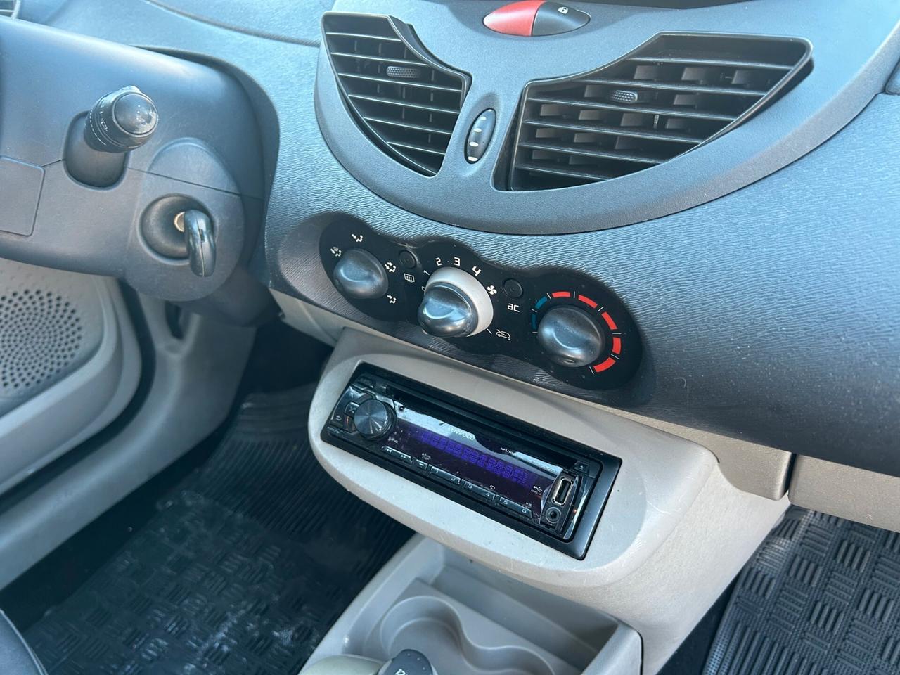 Renault Twingo 1.5 dCi 65CV Dynamique