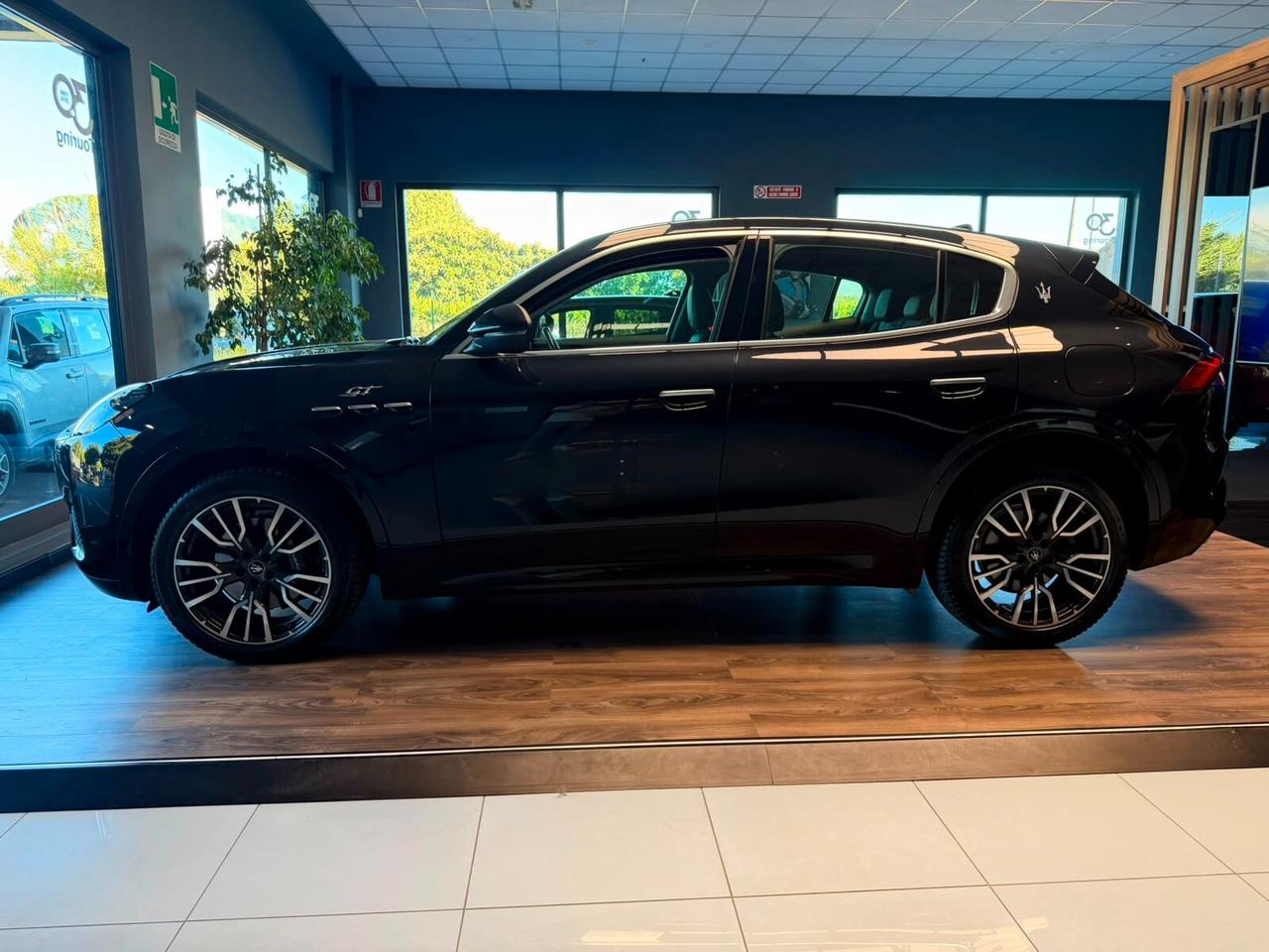 Maserati Grecale MHEV 300 CV AWD GT