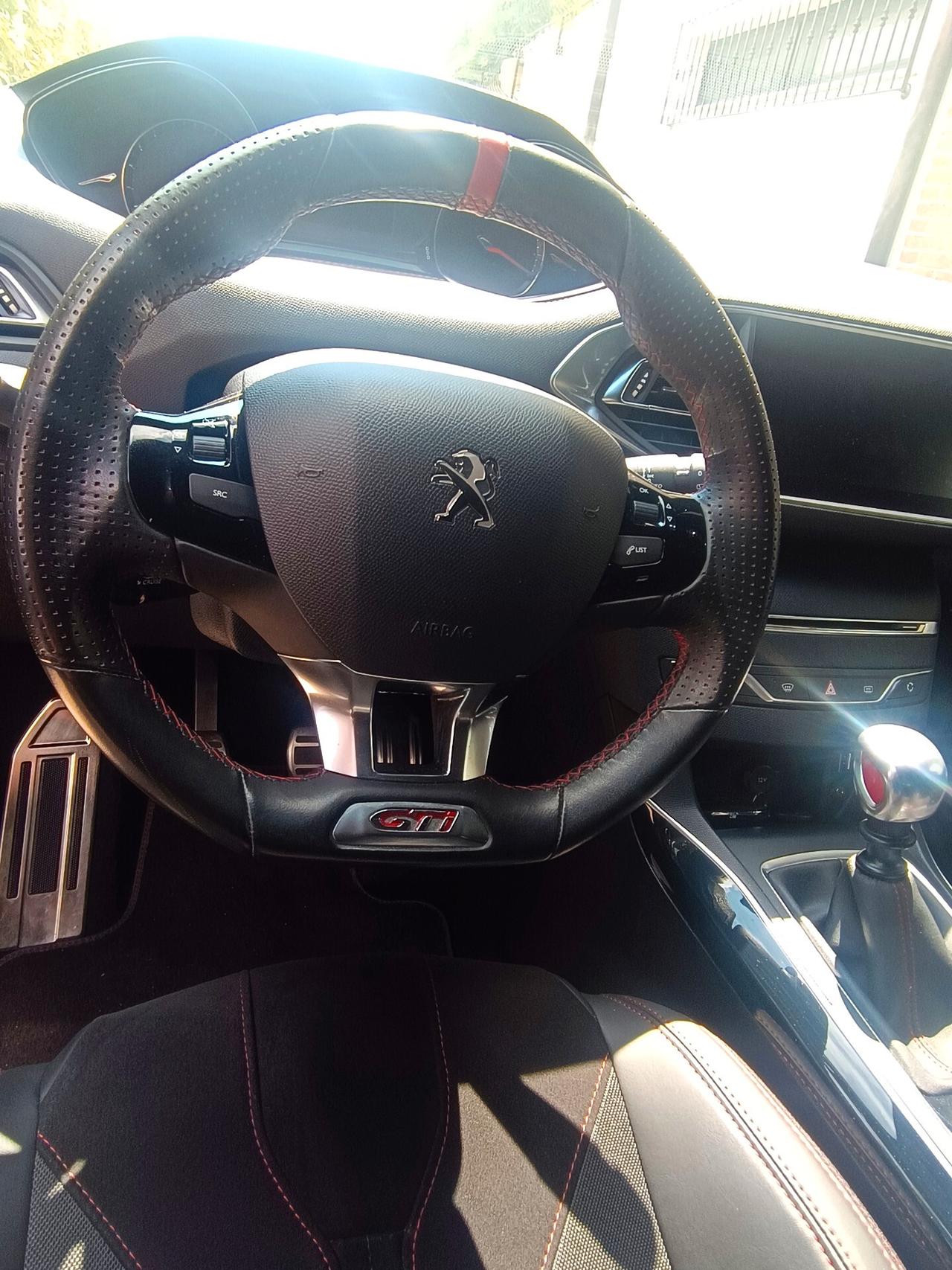 Peugeot 308 THP 272 CV by Peugeot sport maniacale