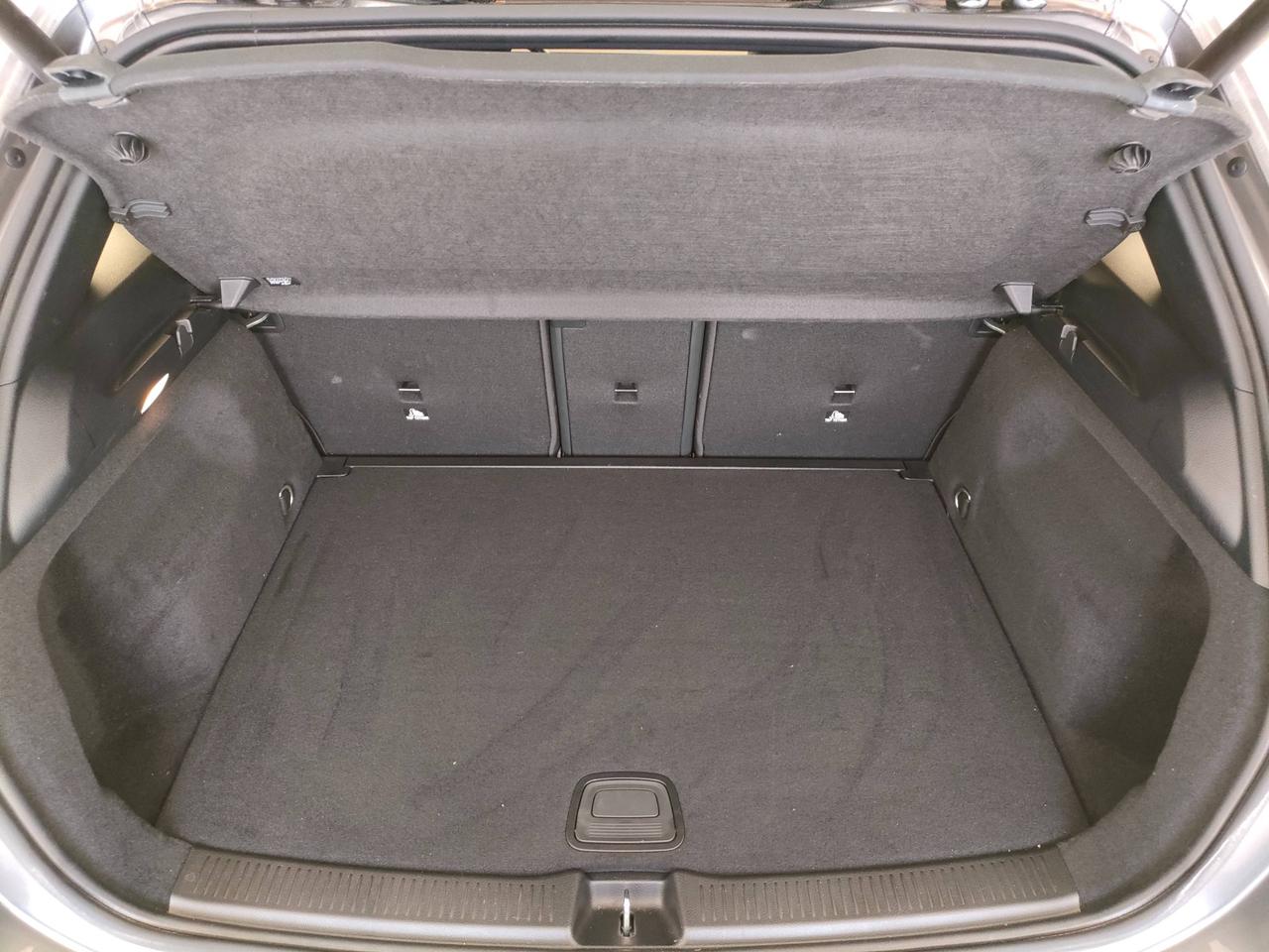 Mercedes-Benz Classe B - W247 2023 - B 180 d AMG Line Advanced Plus auto