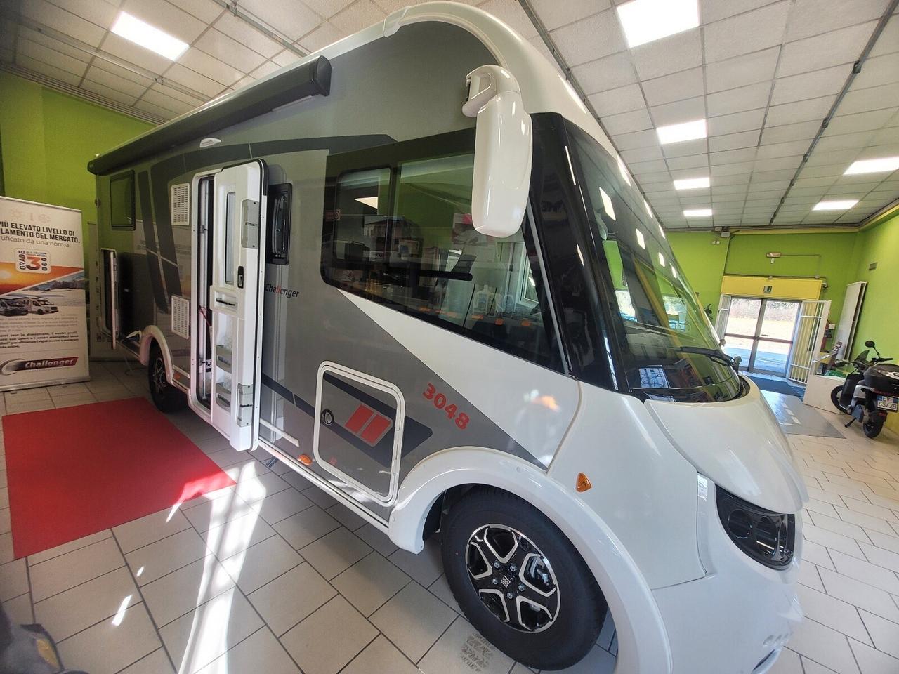 Challenger 3048 MOTORHOME € 86.900 cambio automatico -extra accessoriato letto nautico