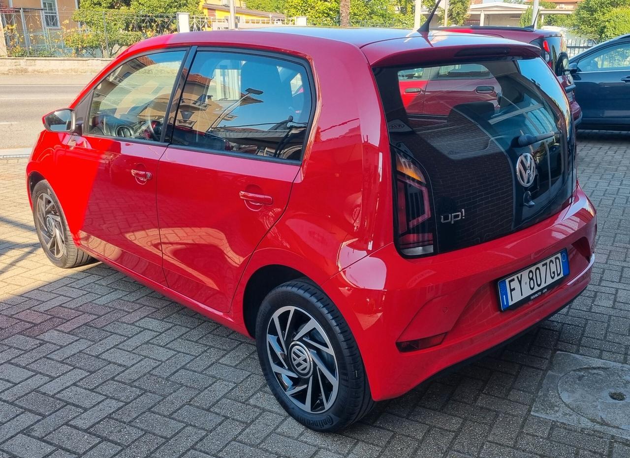 Volkswagen up! 1.0 5p. move