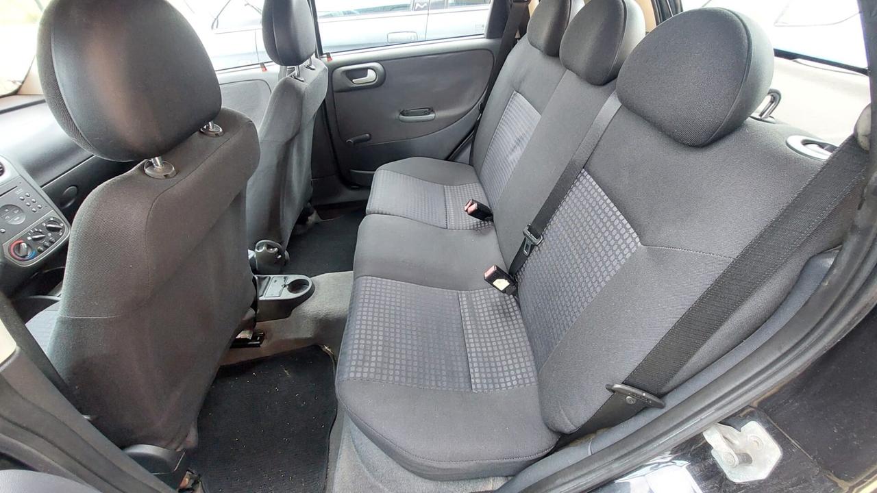 Opel Corsa COSMO 1.3 CDTi 70CV COME NUOVA