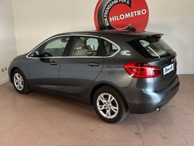 BMW 214 d Active Tourer Advantage OK Neopatentati