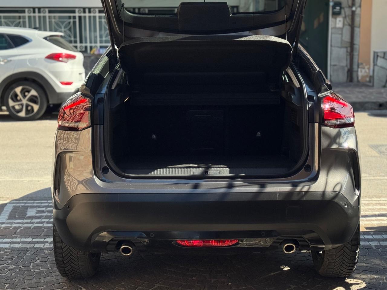 Citroen C4 PureTech 130 S&S EAT8 Shine