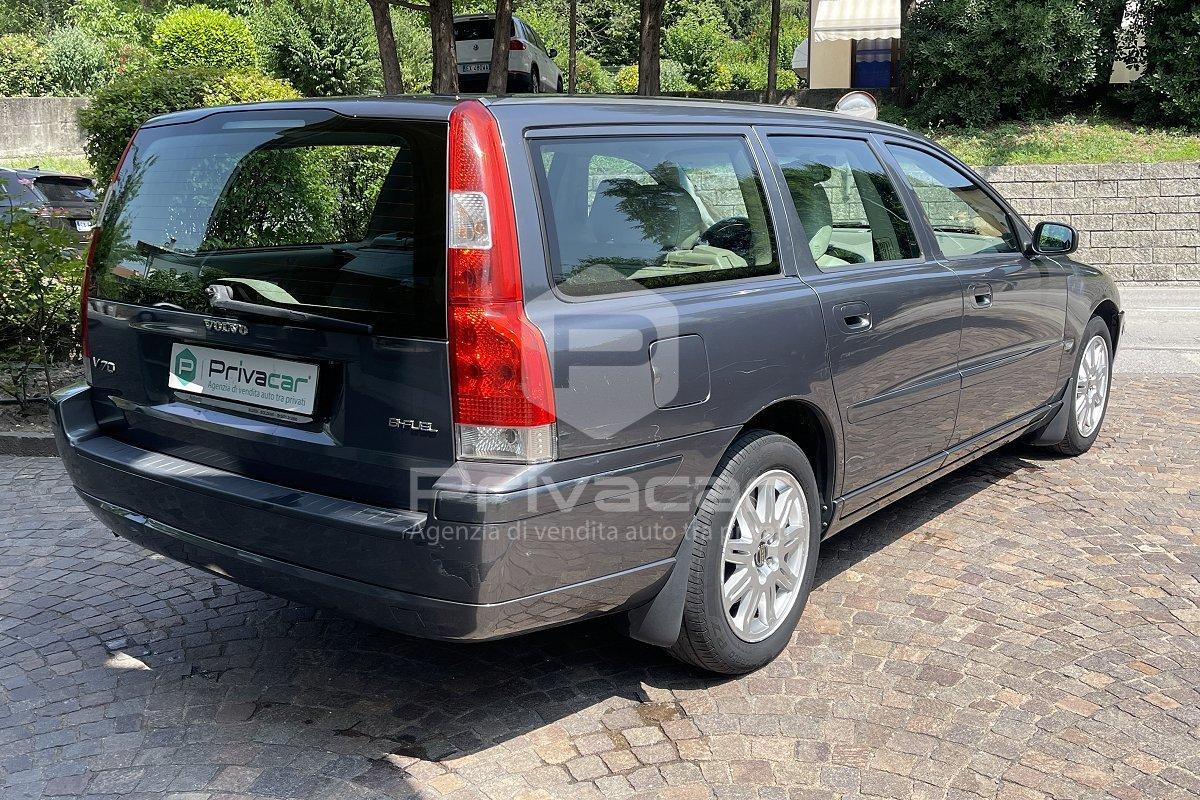 VOLVO V70 2.4i 20V cat Bi-Fuel Metano Momentum