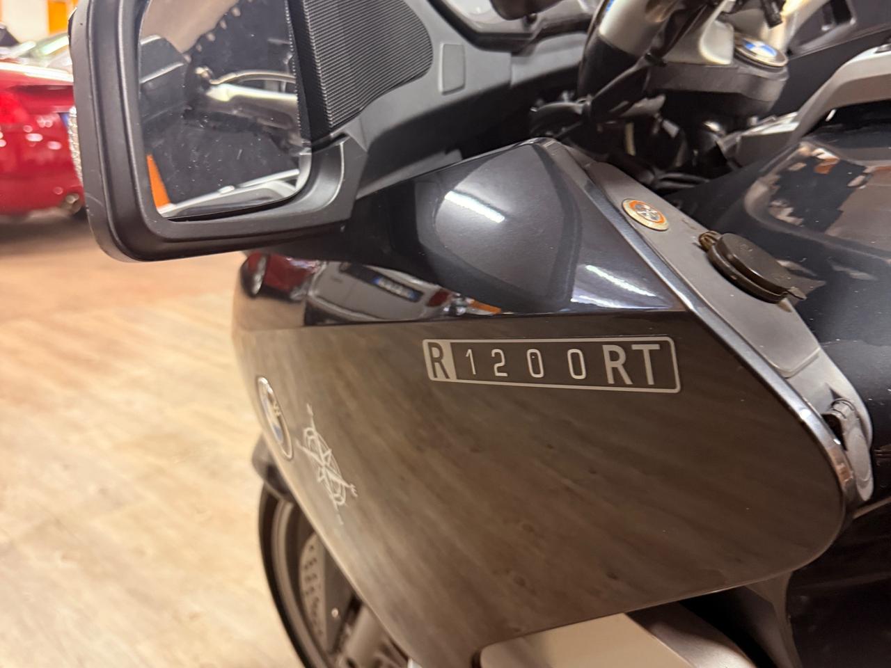 STUPENDA BMW R 1200 RT IN OTTIME CONDIZIONI