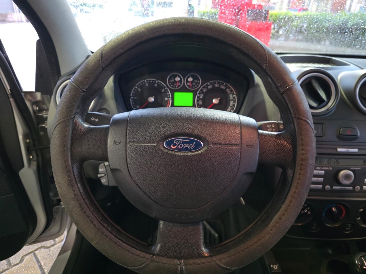 Ford Fiesta 1.2 GPL POCHI KM LOW COST PROMO