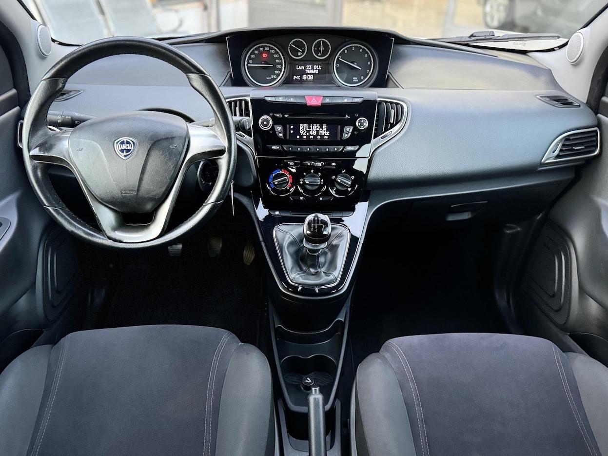 Lancia Ypsilon 1.2 Benzina 69CV E5 - 2013