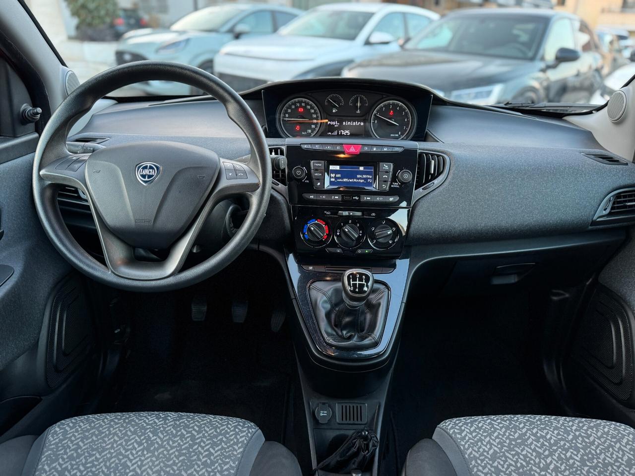 Lancia Ypsilon 1.2 69 CV 5 porte GPL Ecochic Elefantino Blu