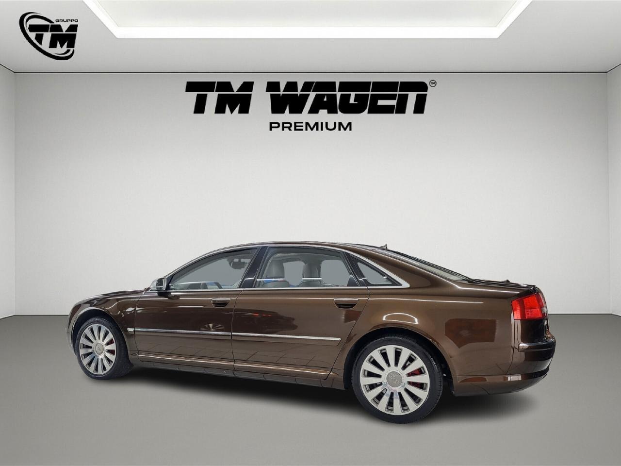 Audi A8 6.0 W12 quattro tiptronic