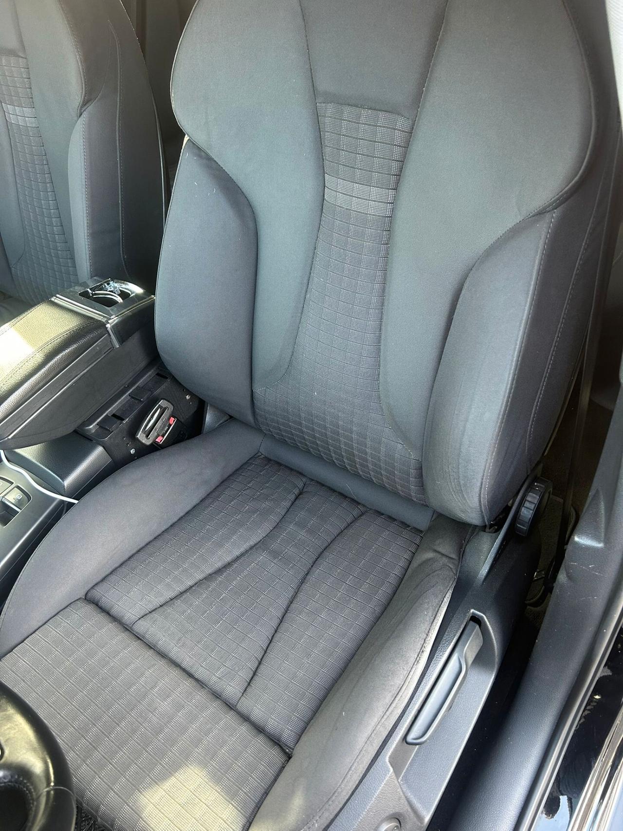 Audi A3 2.0 TDI 150 CV clean diesel Ambition