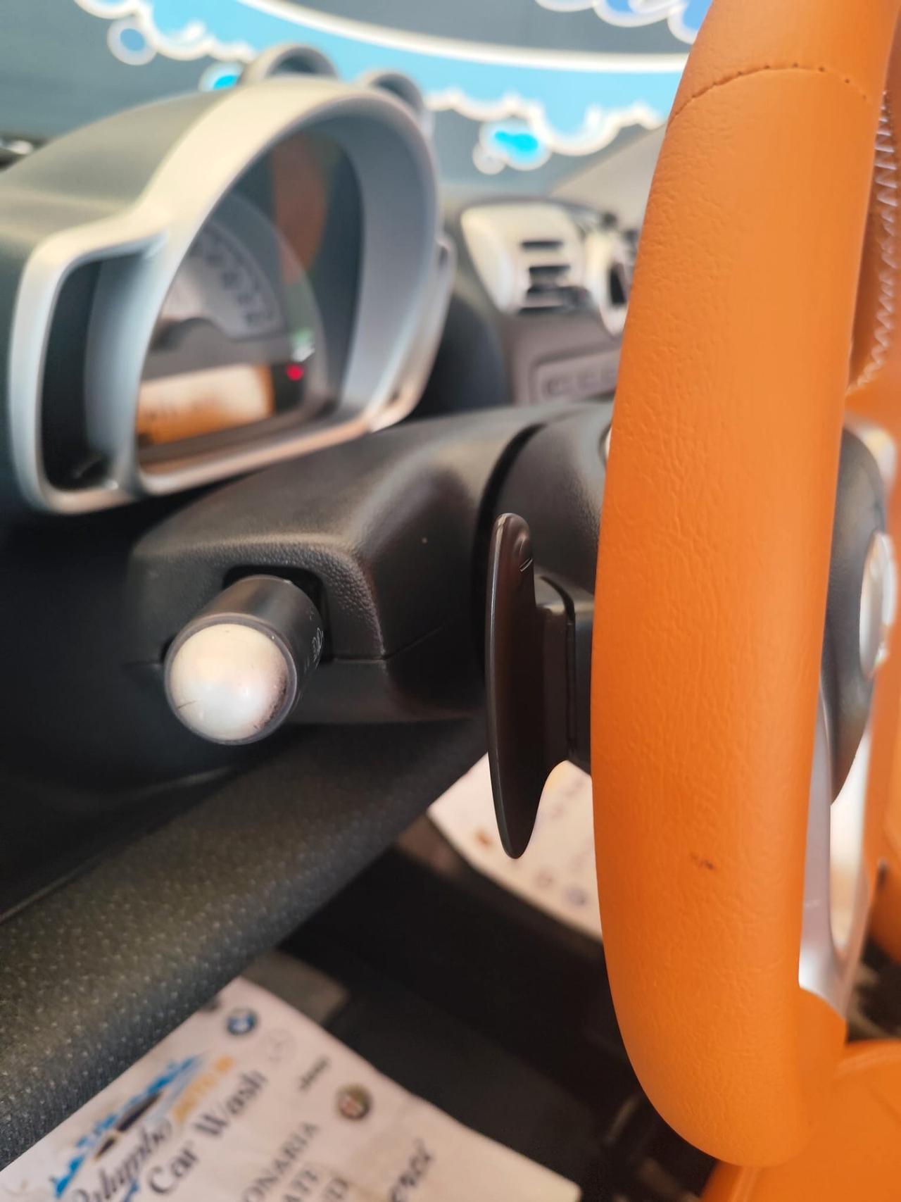 Smart ForTwo 1000 52 kW coupé limited two