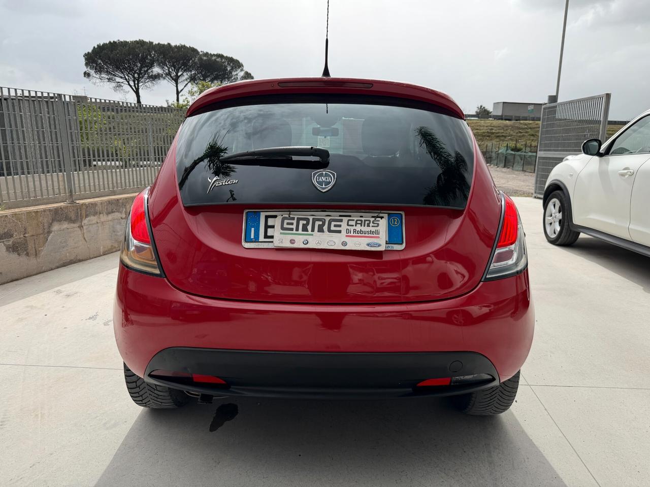 LANCIA YPSILON ANNO 2013 1.3 MJT 95 CV