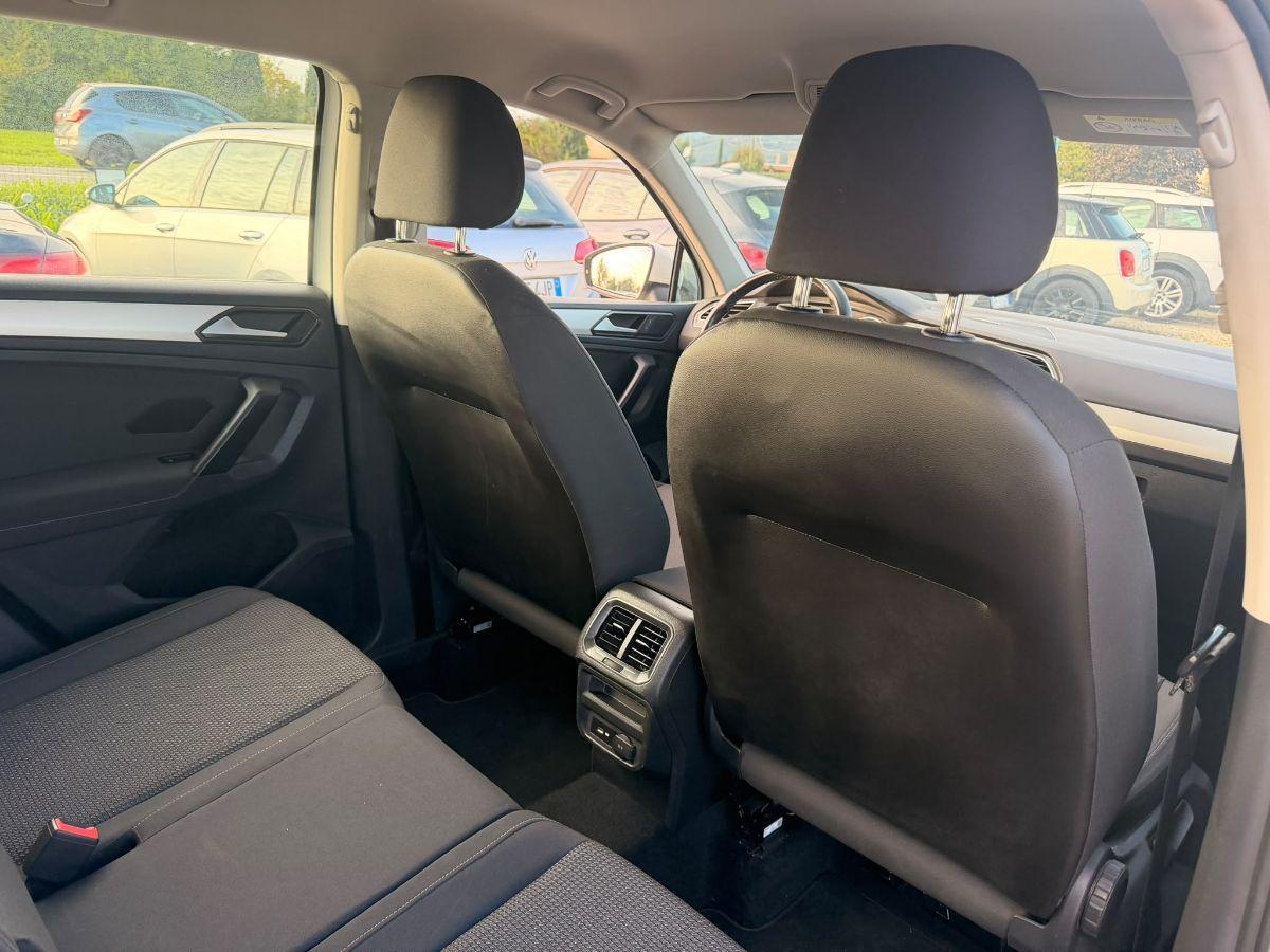 VOLKSWAGEN - Tiguan - 1.6 TDI Business BMT