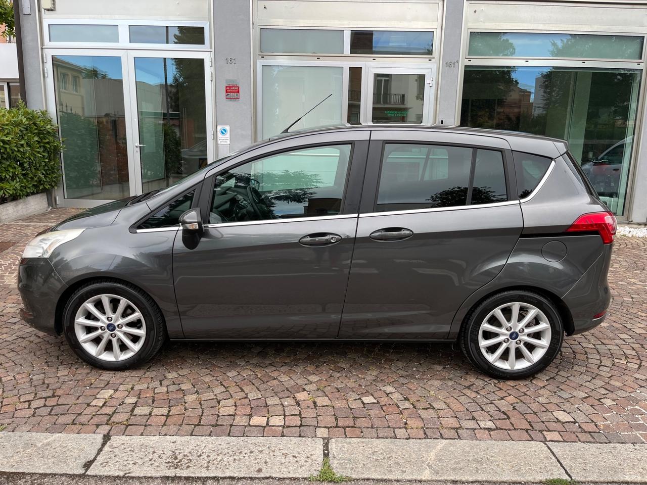 Ford B-max 1.4 90 cv GPL Titanium X