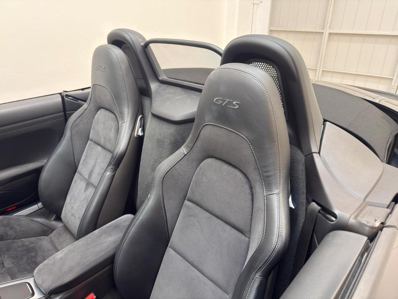 Porsche 718 Boxster 2.5 GTS 365cv pdk