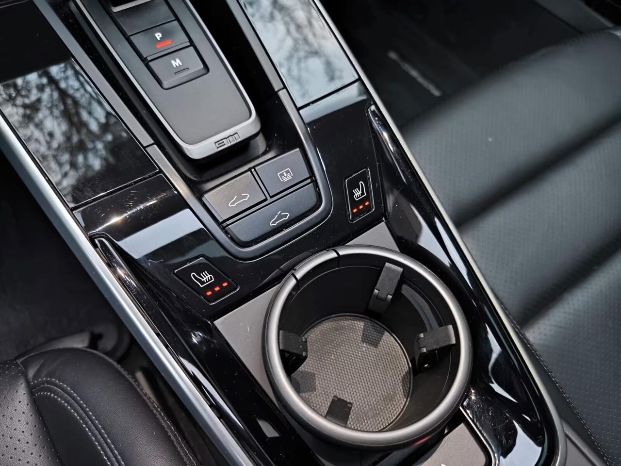 Porsche 911 Carrera S 992 Sport Design/Panorama FULL