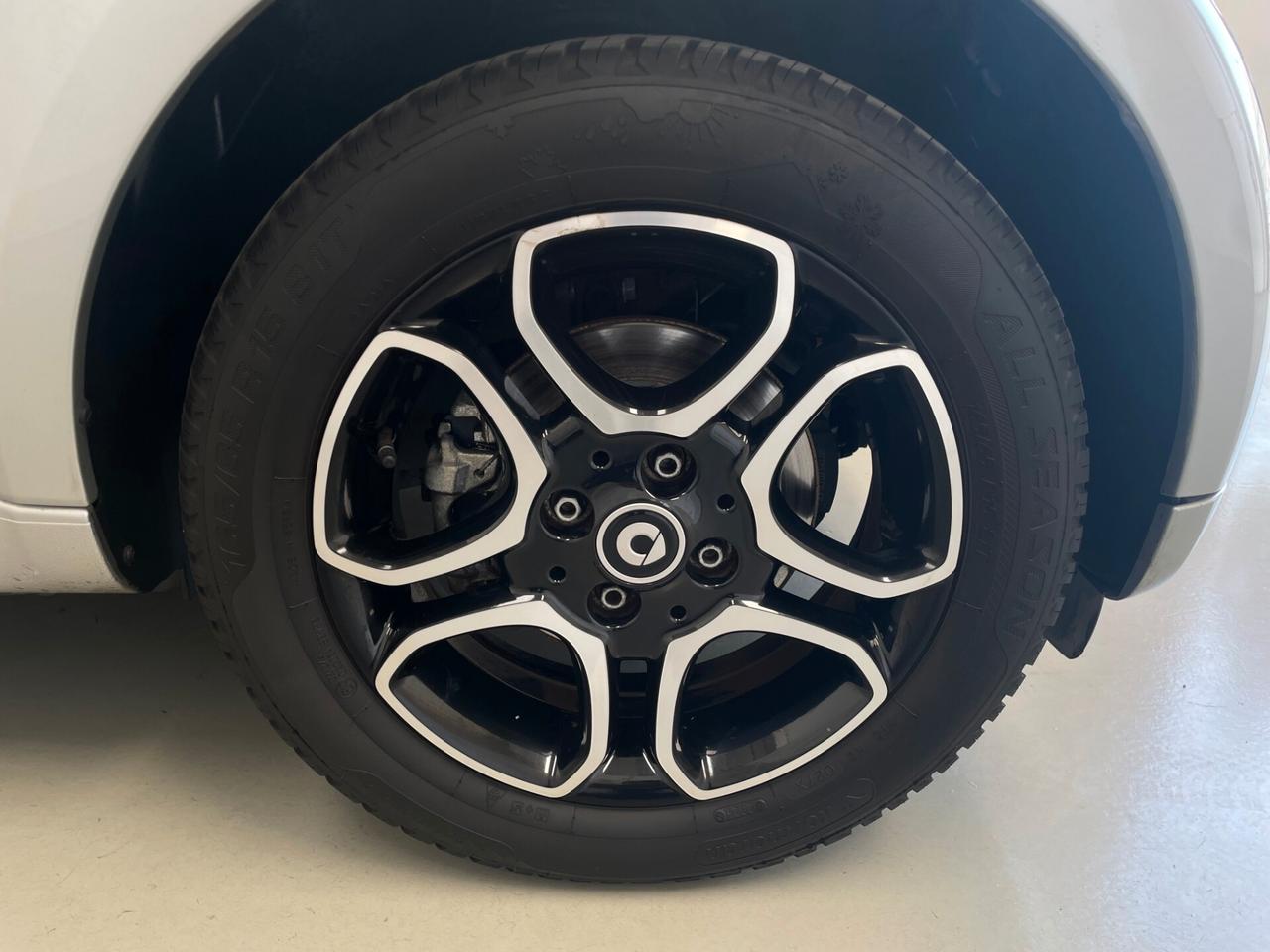 Smart ForTwo 1.0 70CV twinamic Prime