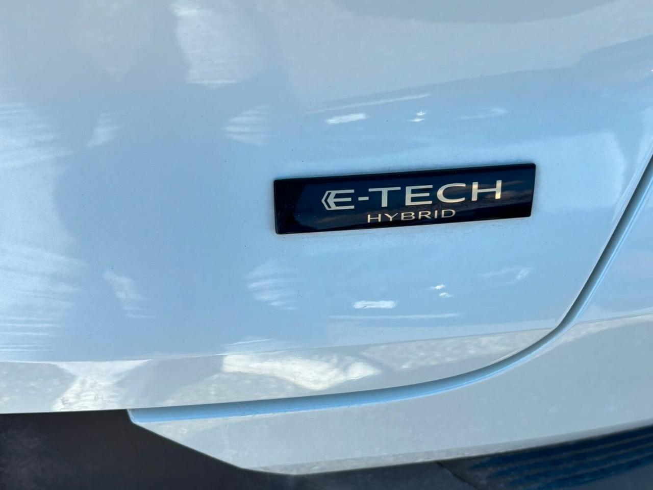 Renault Captur Full Hybrid E-Tech 145 CV Equilibre