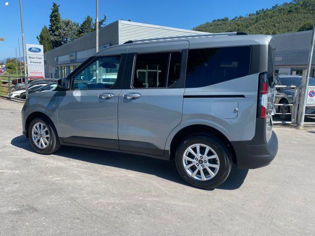 FORD Tourneo Courier 1.0 EcoBoost Titanium