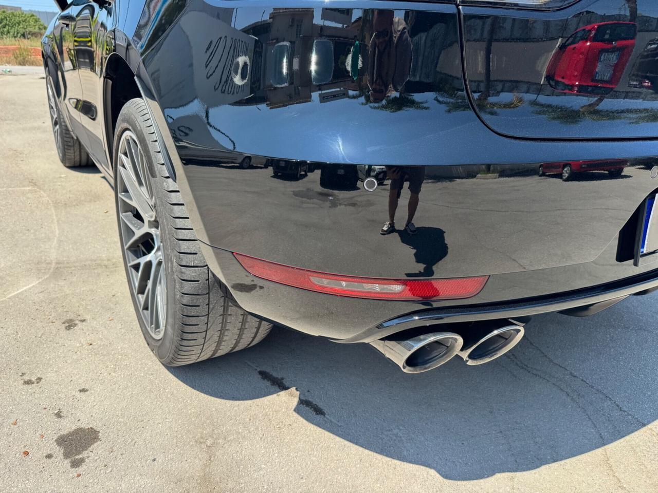 Porsche Macan 2.0 pari al nuovo