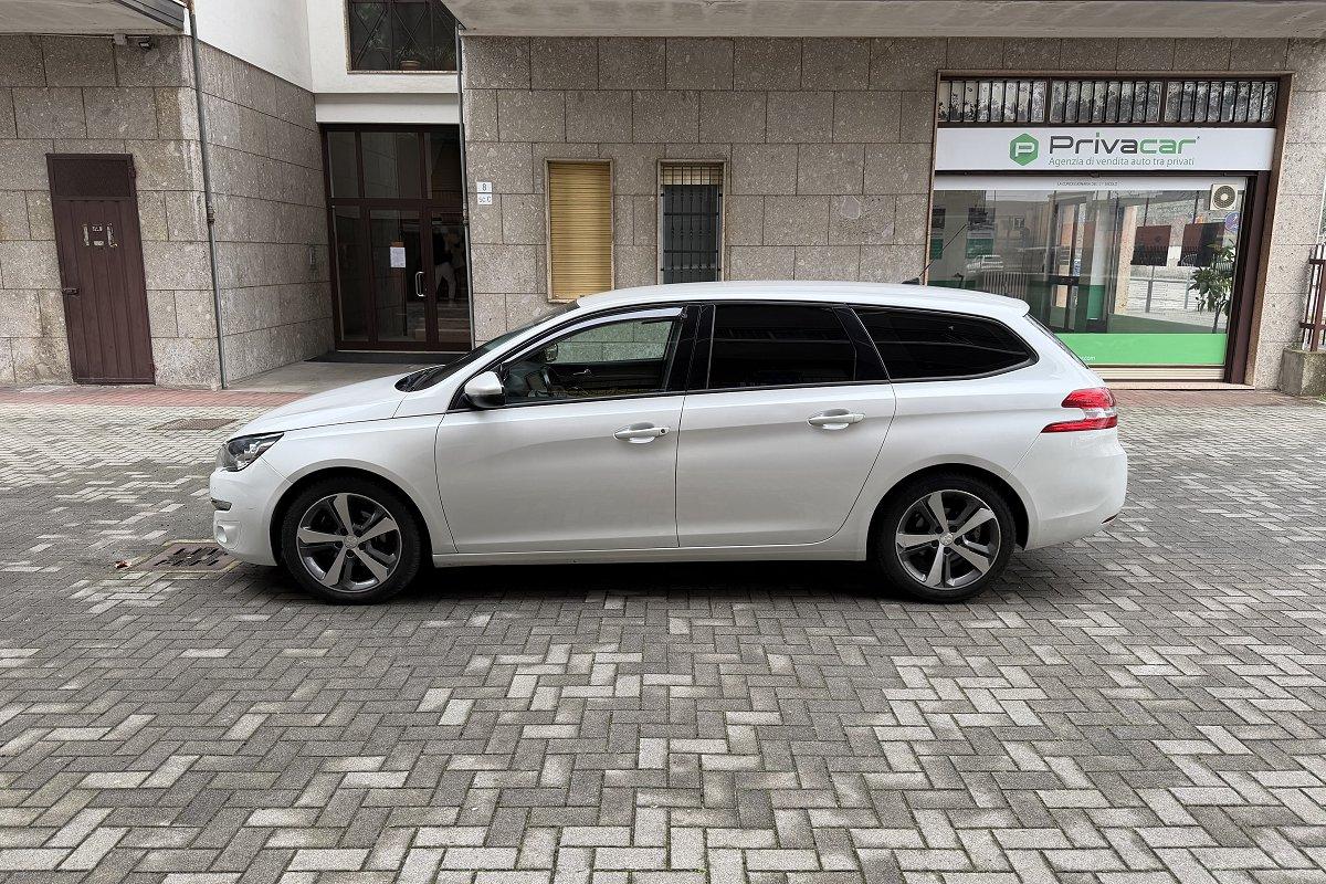 PEUGEOT 308 BlueHDi 120 S&S SW Allure