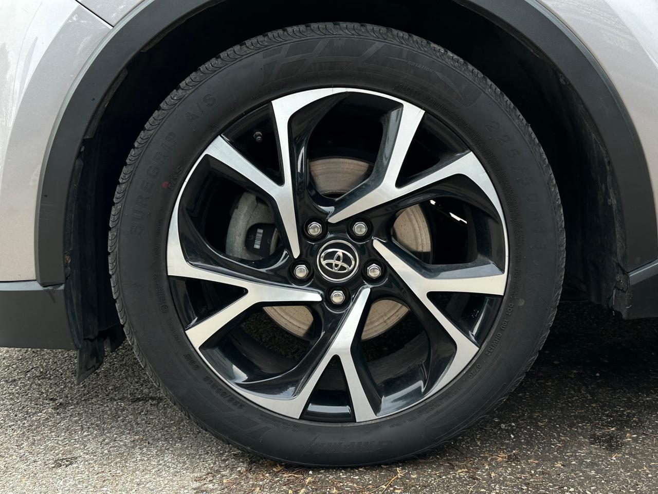 Toyota C-HR 1.8 Hybrid E-CVT Style