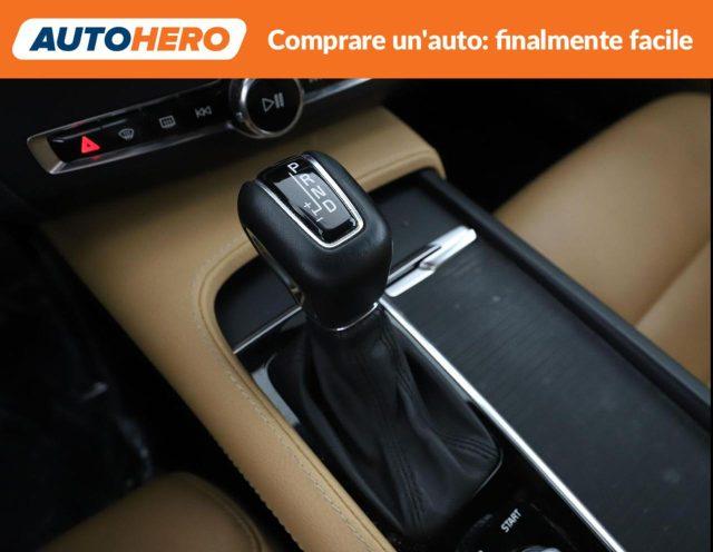 VOLVO V90 D5 AWD Geartronic Momentum