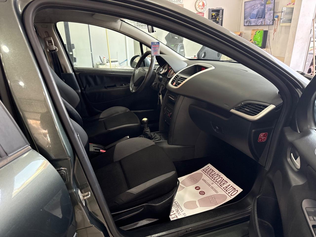 Peugeot 207 sw 1.6 hdi 2008