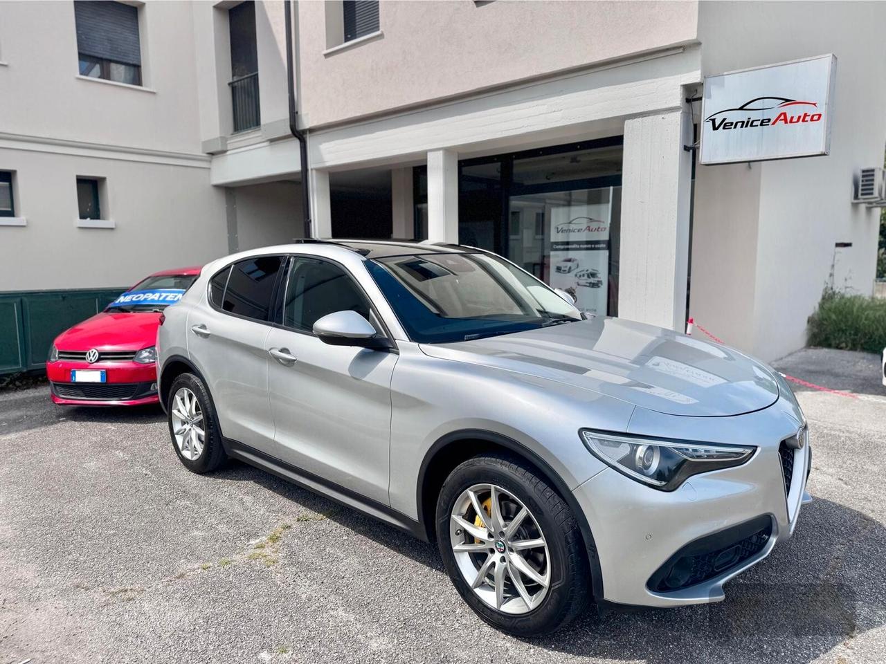 Alfa Romeo Stelvio 2.2 Turbodiesel 210 CV AT8 Q4 Super 2017 GARANZIA-PERMUTA 11/2017
