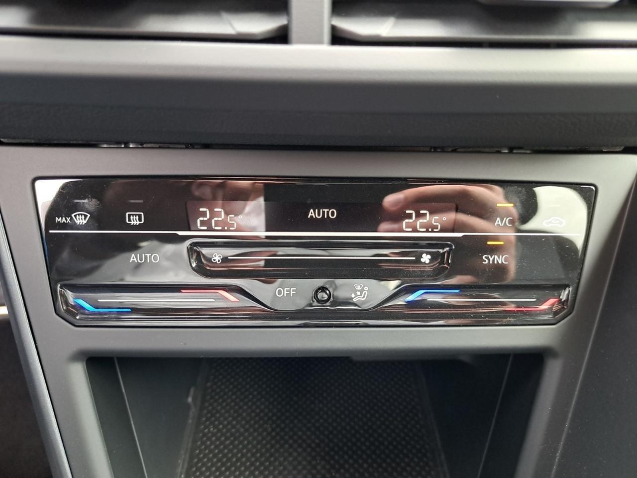 Volkswagen Polo 1.0 tsi r-line 95cv dsg