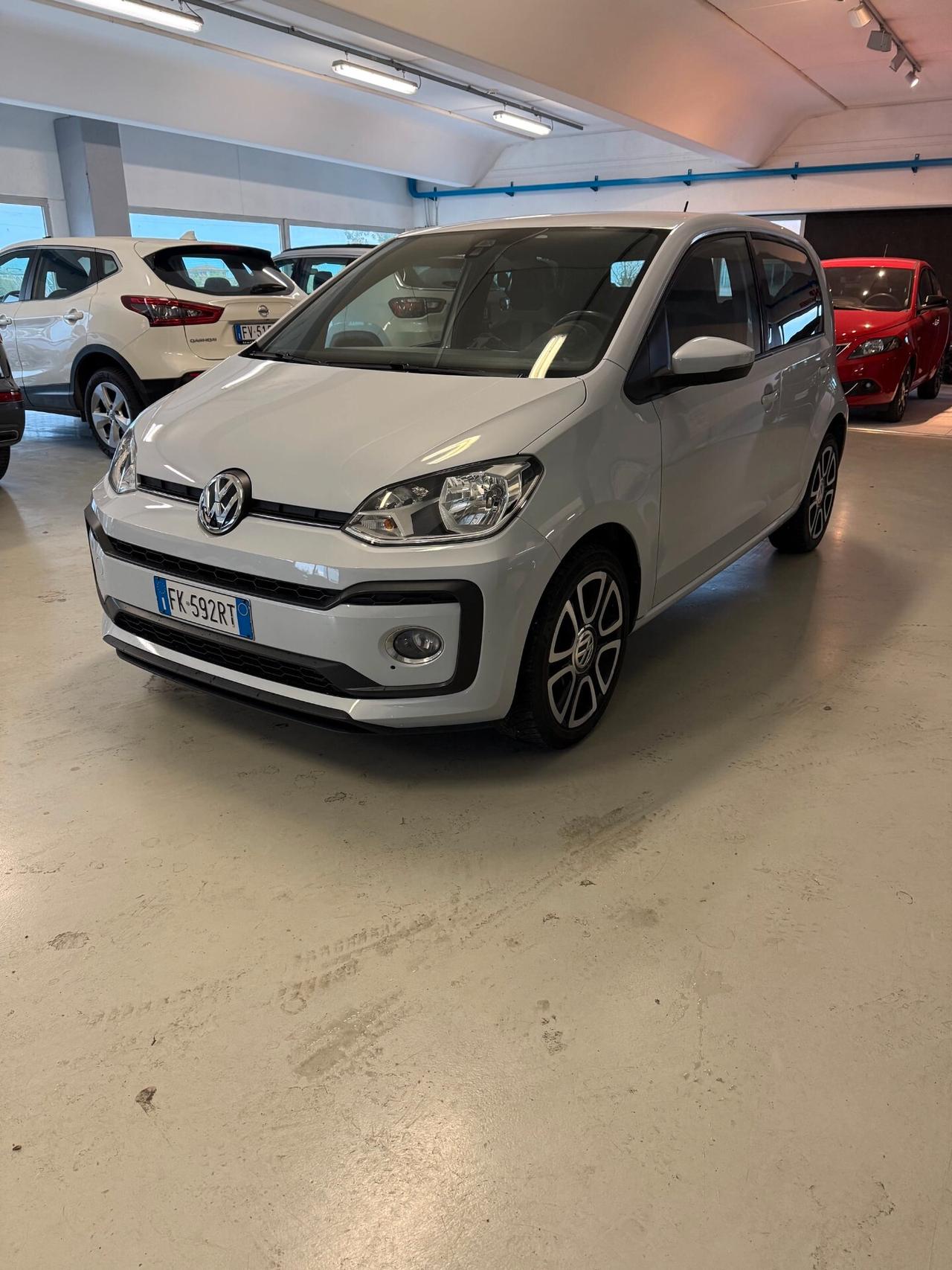 Volkswagen up! 1.0 TSI 90 CV 5p. high