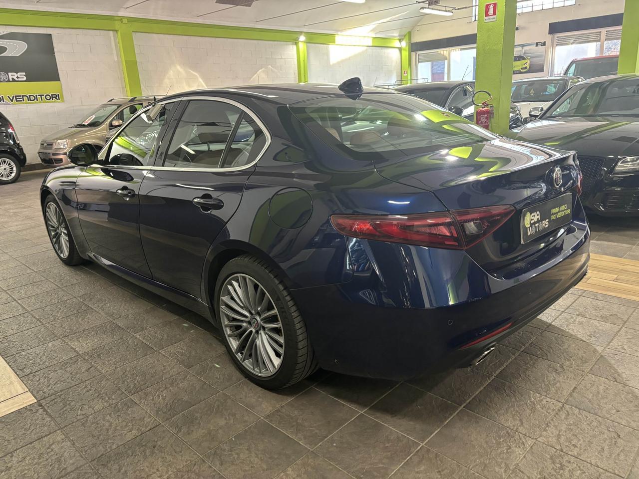 Alfa Romeo Giulia 2.2 Turbodiesel 180 cv At8 Busin