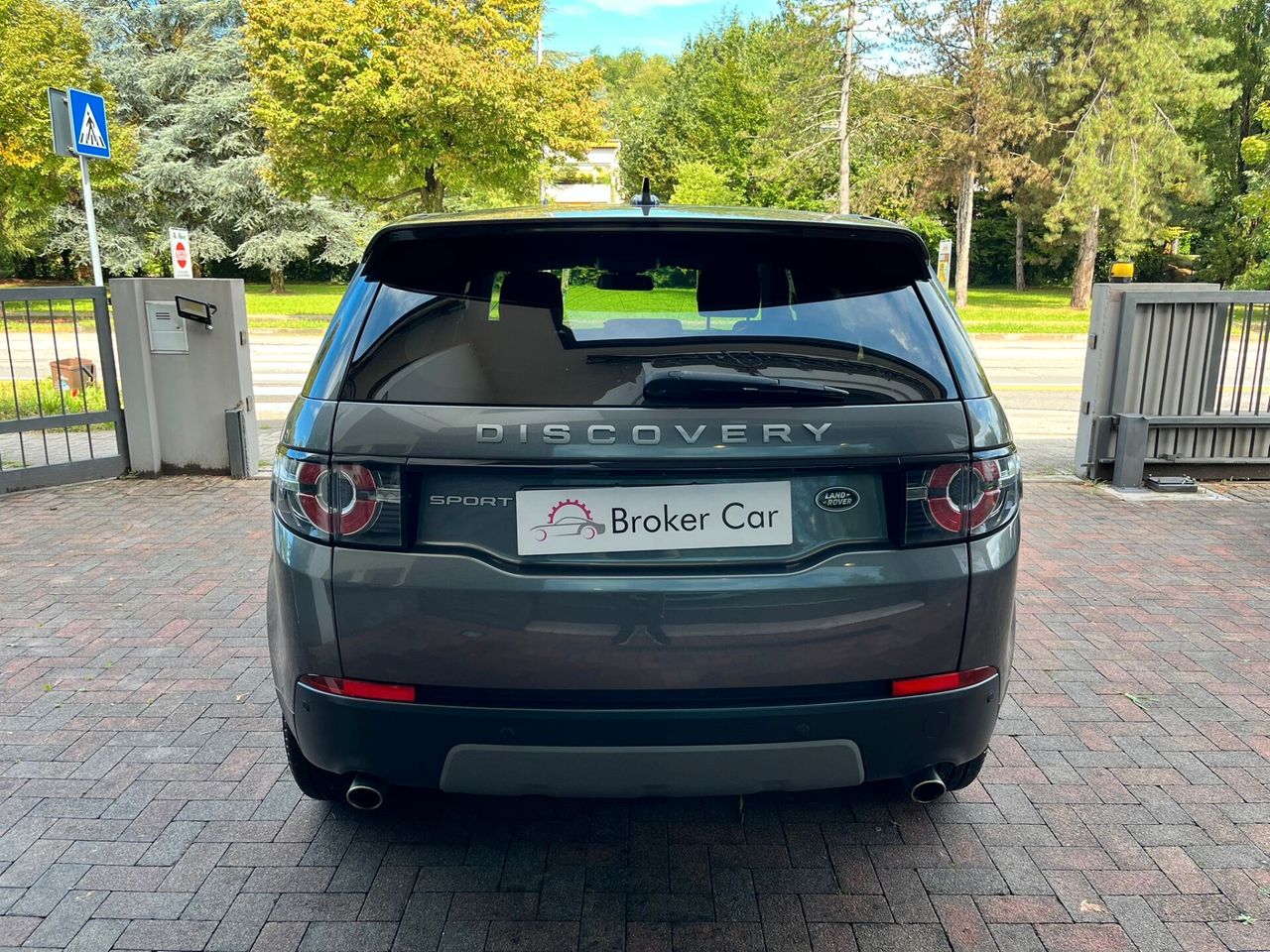 Land Rover Discovery Sport 2015 photo 5