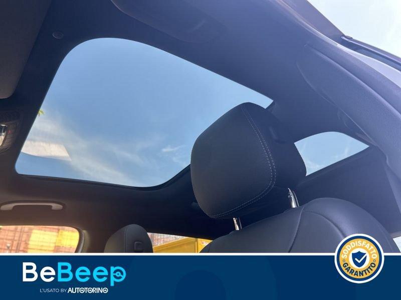 Mercedes-Benz EQB 350 PREMIUM 4MATIC 7P.TI